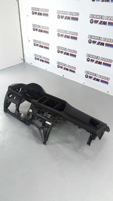 Tablier SEAT ATECA Europeu cor Preto