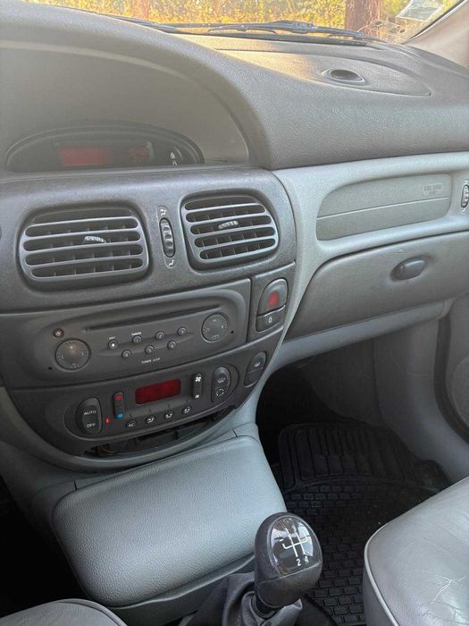 Renault Mégane Scénic 1.4 16V RT