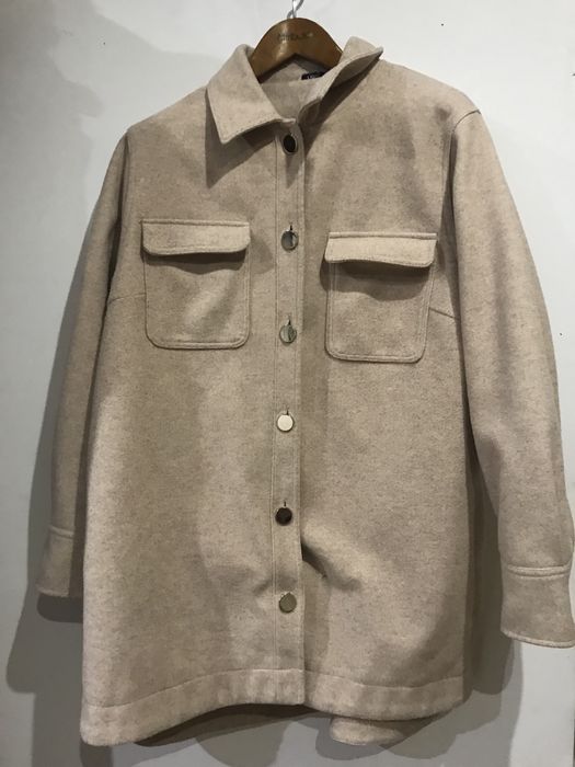 курточки и пальто женские новые