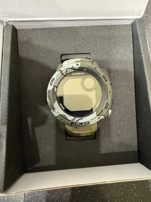 GARMIN Instinct Solar продам 7500 грн