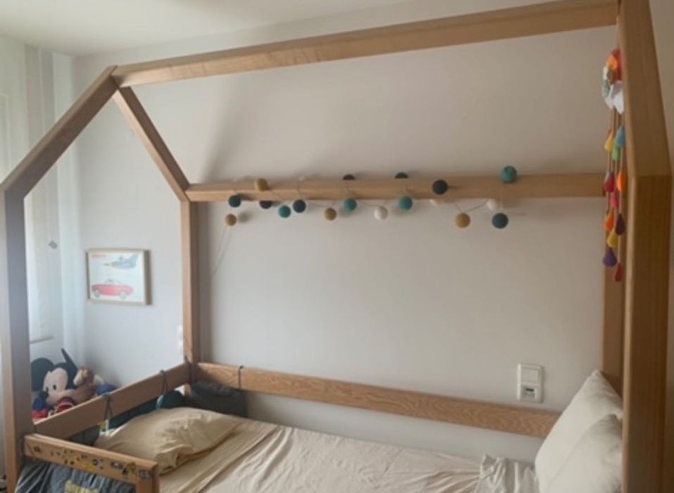 Cama infantil estilo casinha