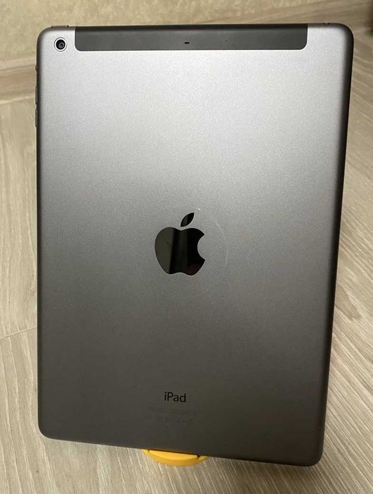 iPad Air 128 Gb (Apple)