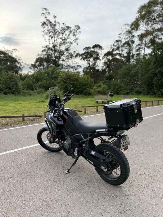 Cf moto 450 MT 2025 com muitos extras e como nova