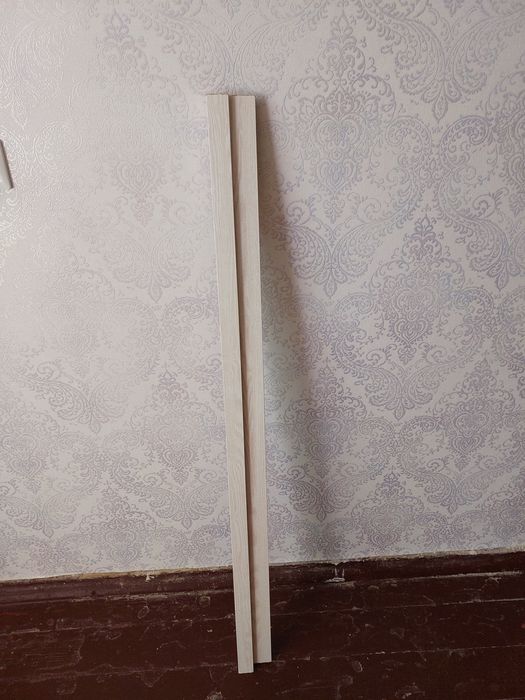 Дверний поріг новий