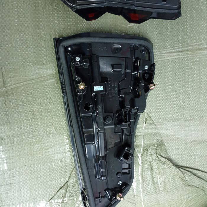 BMW X3 G01 G08 задние фонари с дореста в рест стопы