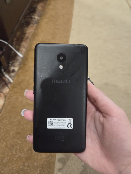 Продам телефон Meizu M5c