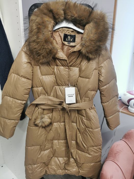 Kurtka pikowana beżowa