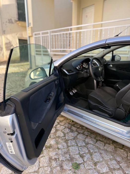 Peugeot 207 cc 2008 — photo 3