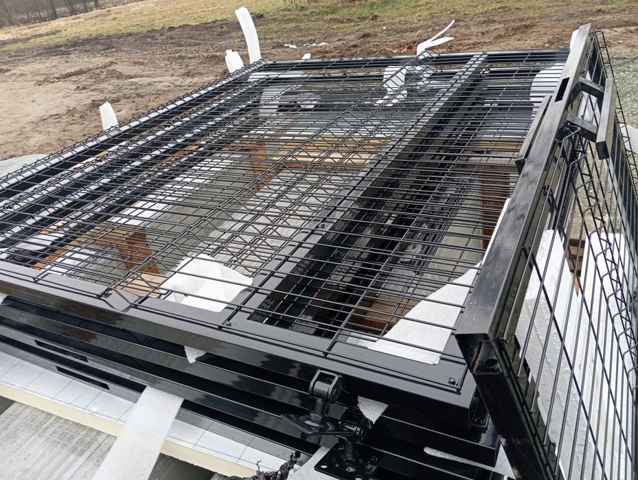 Brama panelowa  4x1,5m
