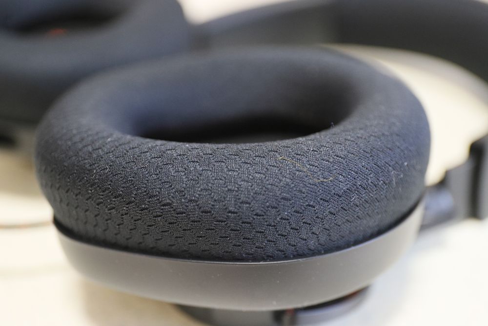 JBL   Наушники проводные