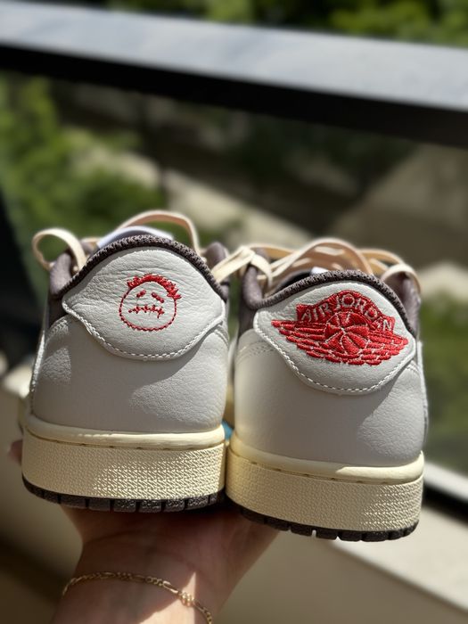 Travis Scott Reverse Mocha