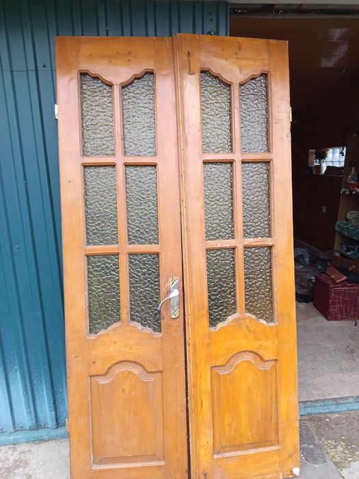 Двері вхідні двополовинкові