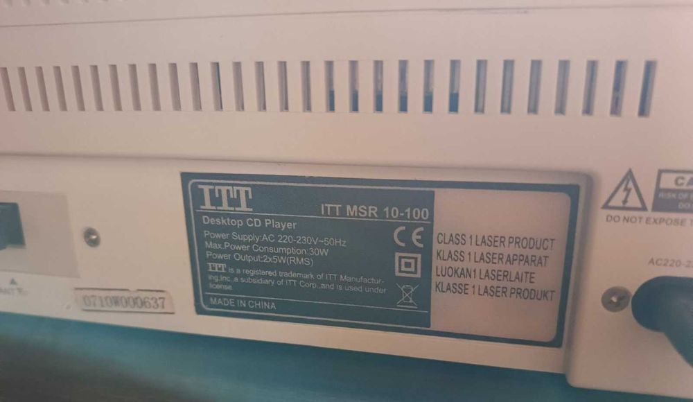 Музичний програвач ITT комбайн CD, radio FM, Флешка, AUX, MP3