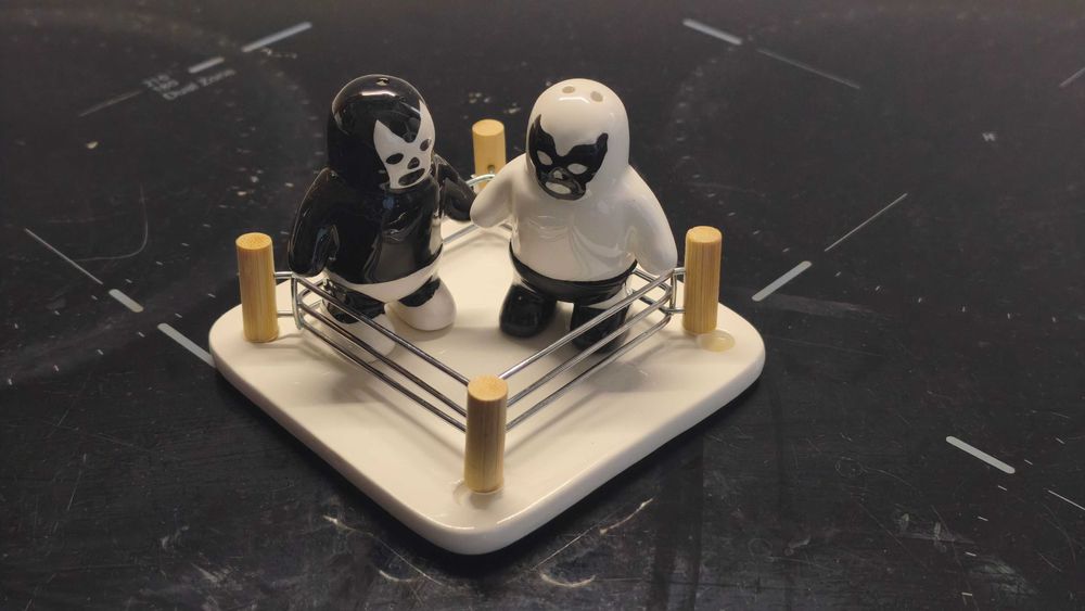 Kikkerland Salt and Pepper Shaker Luchador