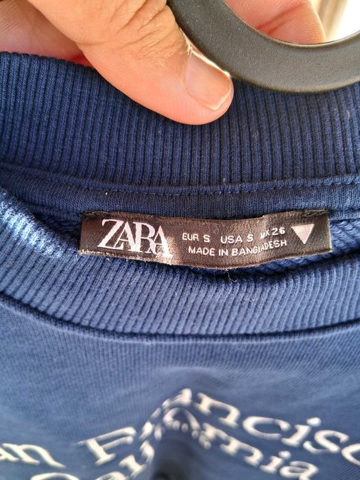 Saia Bershka e camisola Zara