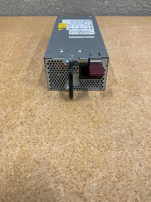 Cерверні блоки живлення (power units)