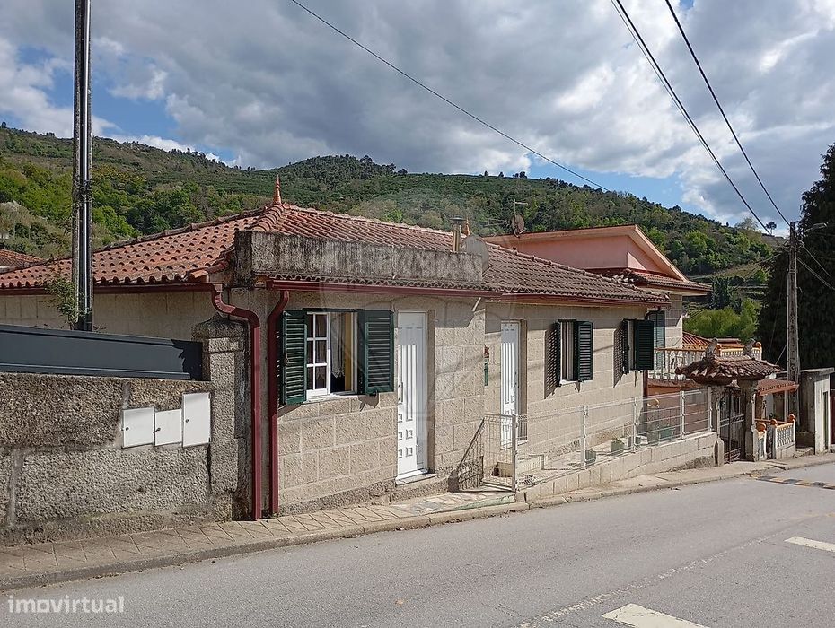 Moradia T6 para venda