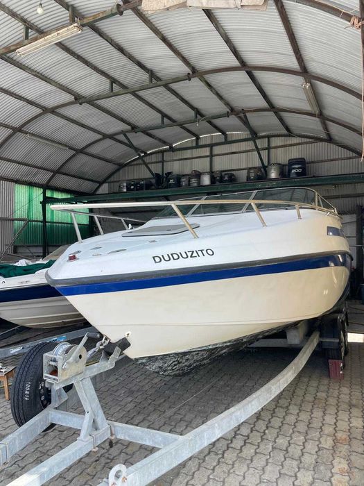 Barco Crownline 210