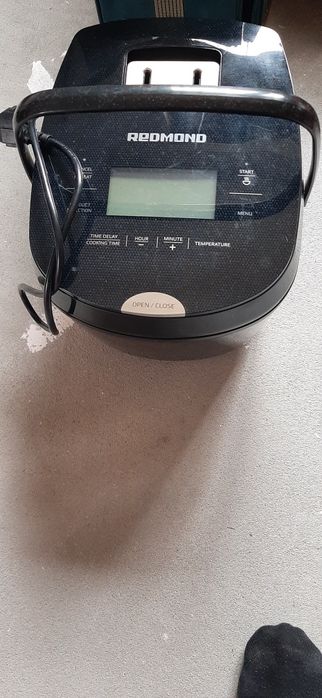 Multicuker elektryczny