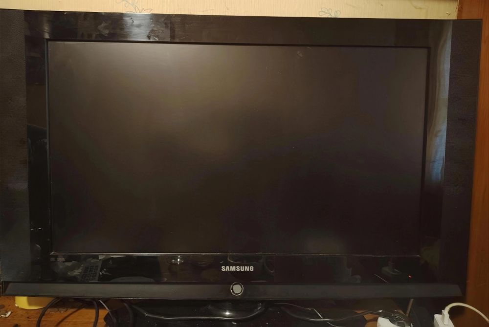 Sprzedam Zadbany Telewizor Samsung 32 Cale