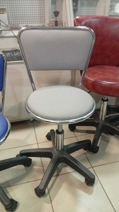 Табурет майстра T-17