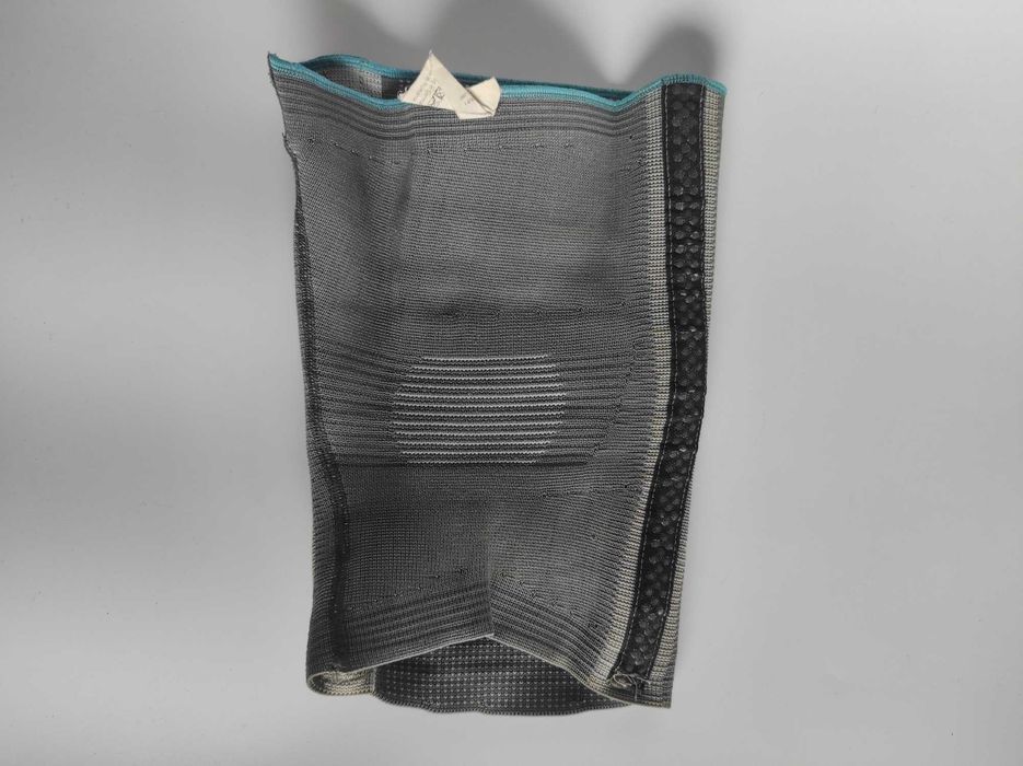 Бандаж коленный Thuasne GENU-GO 30040, размер XL, наколенник