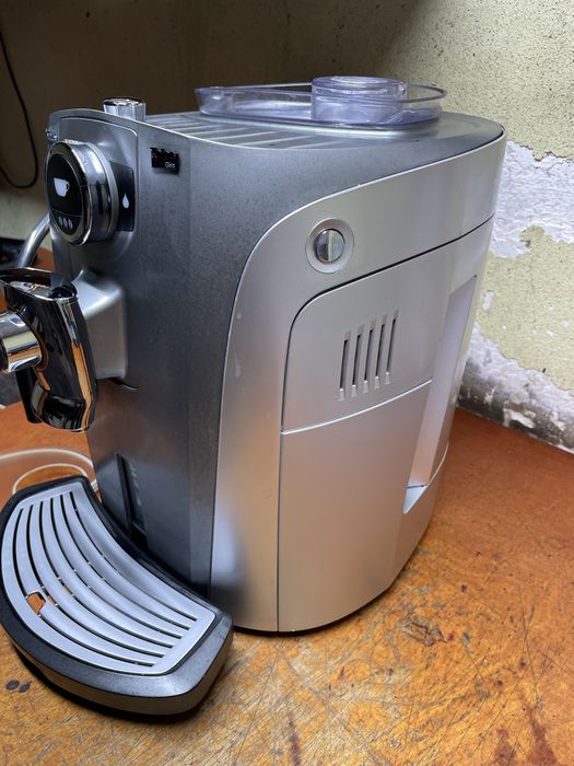 Кавомашина/Кофемашина SAECO Talea Giro