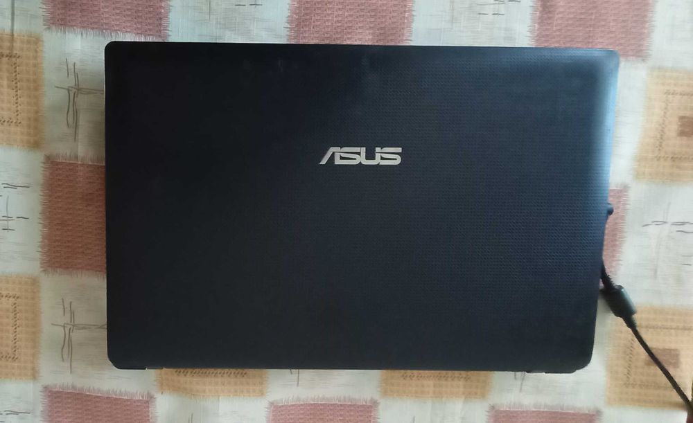 Ноутбук ASUS X54H