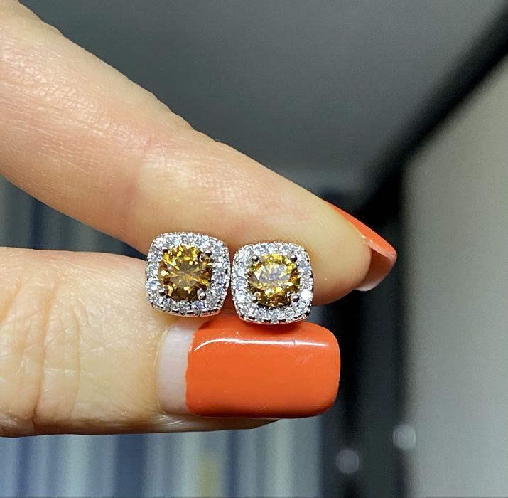 Срібні сережки з діамантами муасанітами колір коричневий