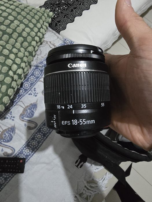 Camera canon eos 1100D + objetivas