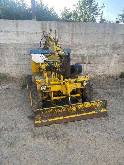 Міні-екскаватор Longhini DHH/E 1996р 4x4