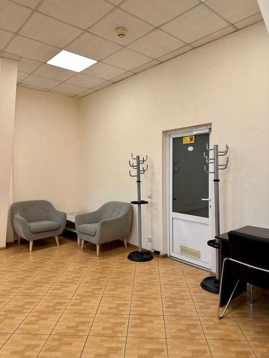 Аренда конференц-зала, переговорной в БЦ, генератор, метро Дорогожичи.