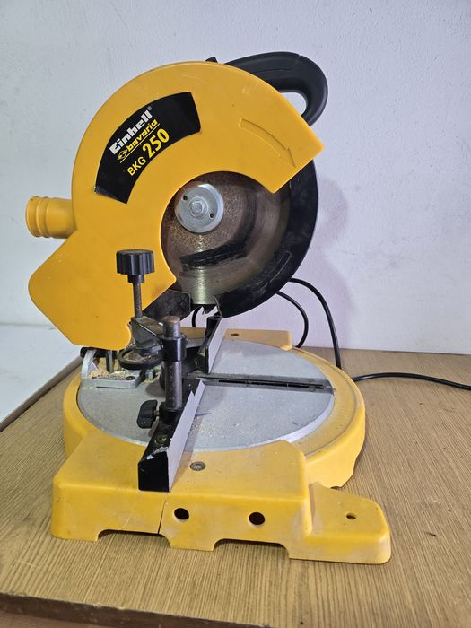 Piła tarczowa - łukośnica Einhell