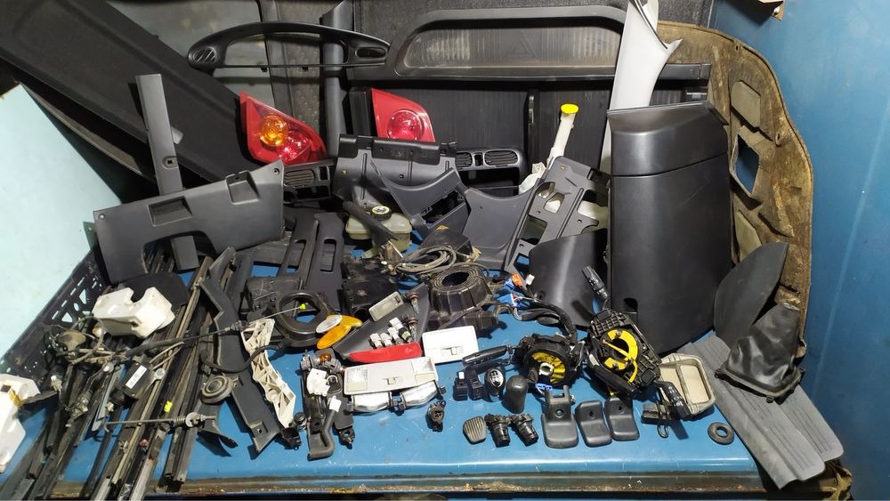 Запчастини Мазда 626 GE Мазда 3 BK