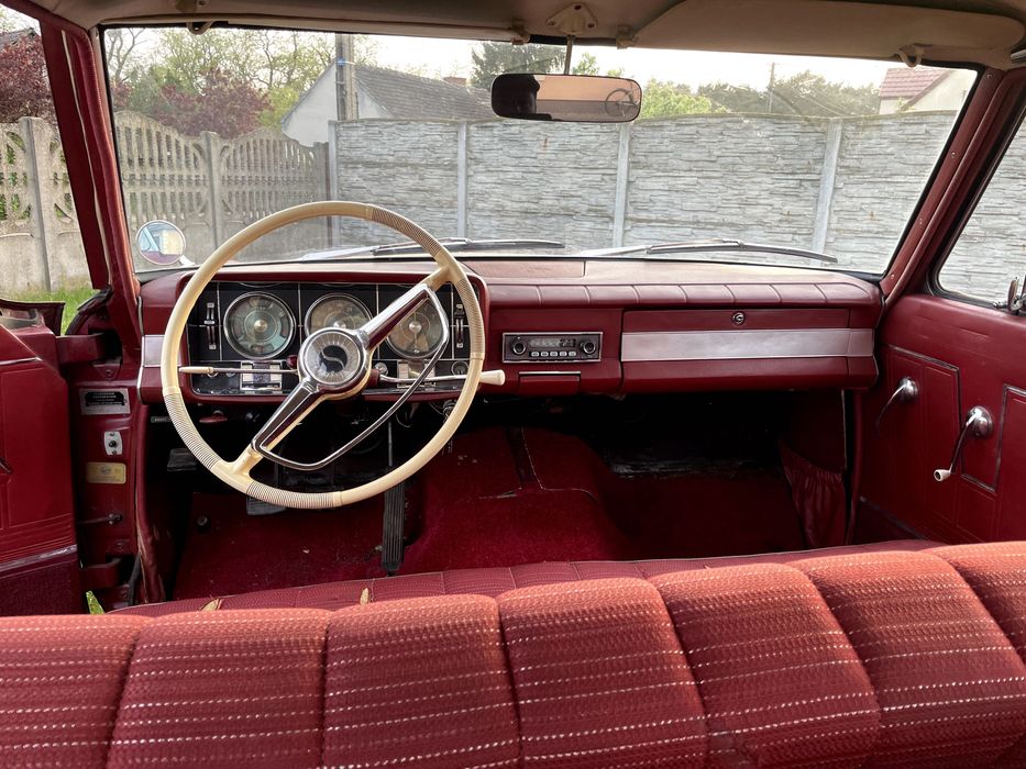 Studebaker Cruiser   (  Chevroleta  )