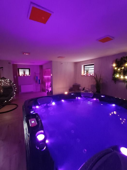 Apartament u podnóża Śnieżnika, Sauna Jacuzzi, ferie, narty