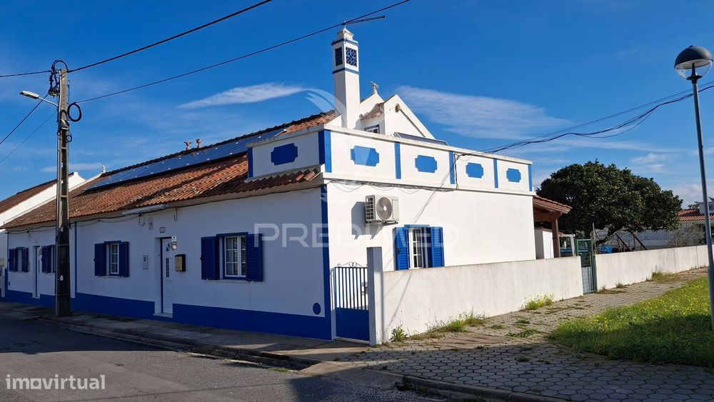 Duas Moradias - T3 + T2 - Boavista Dos Pinheiros - Odemira
