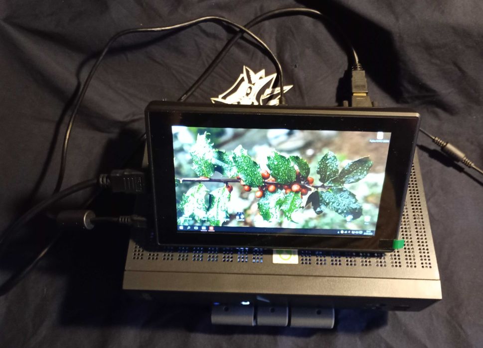 Sprzedam używany komputer Fujitsu Futro S900N