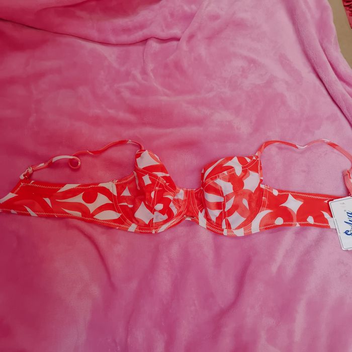 Biustonosz kąpielowy Ava 80C