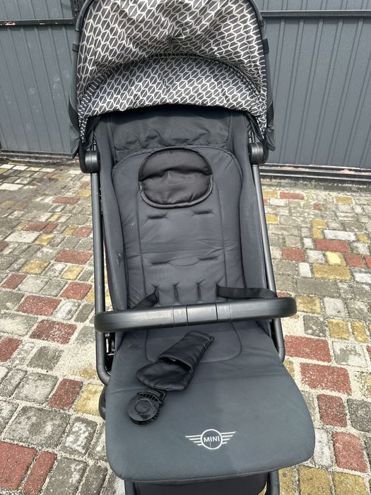 Прогулянкова коляска Easywalker MINI