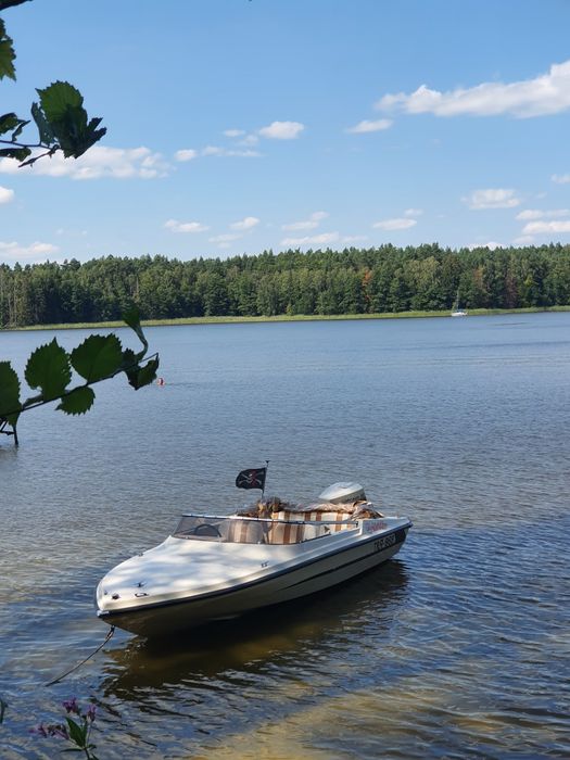 Łódź motorową 90km Cigala & Bertinetti