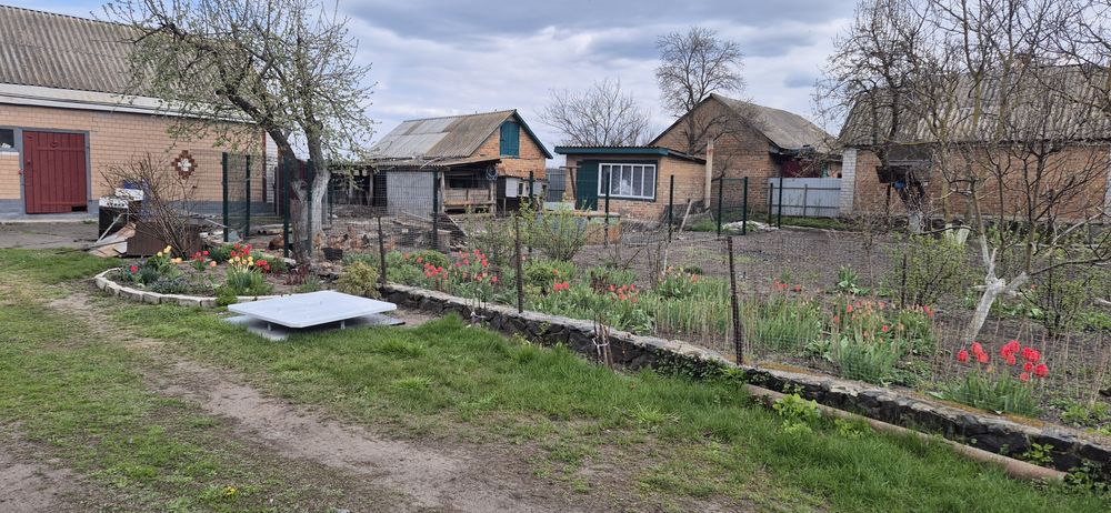 Продаж Будинку на березі річки