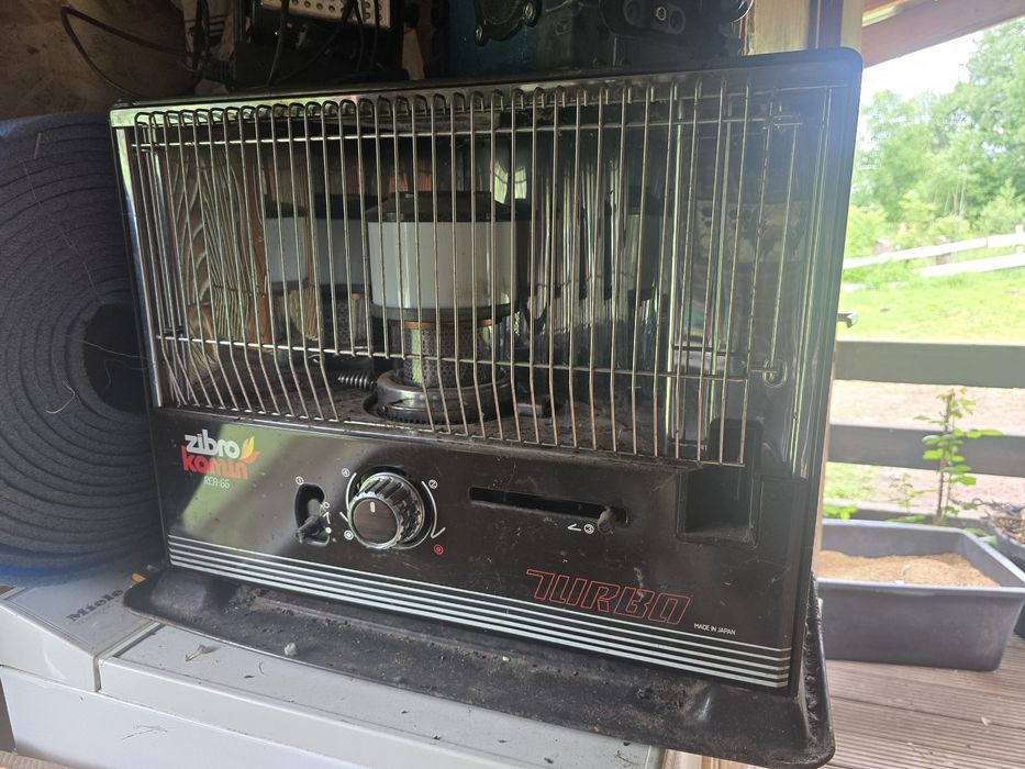 piecyk naftowy Zibro Kamin RCR-65 Turbo