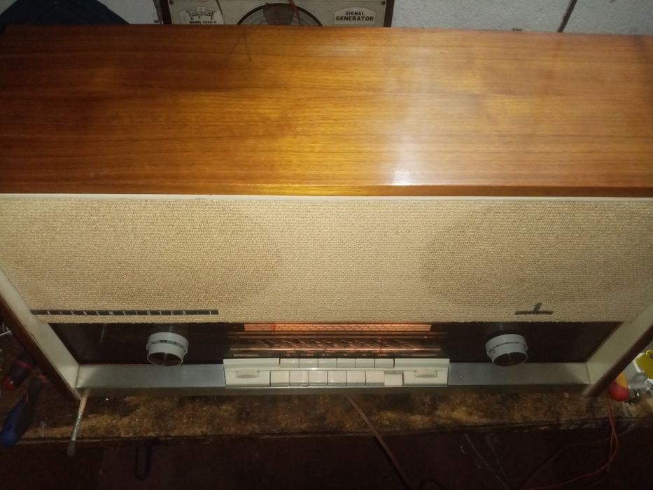 Radio antigo SIEMENS