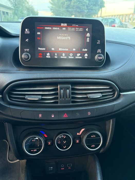 FIAT TIPO M Jet-Lounge 1.3