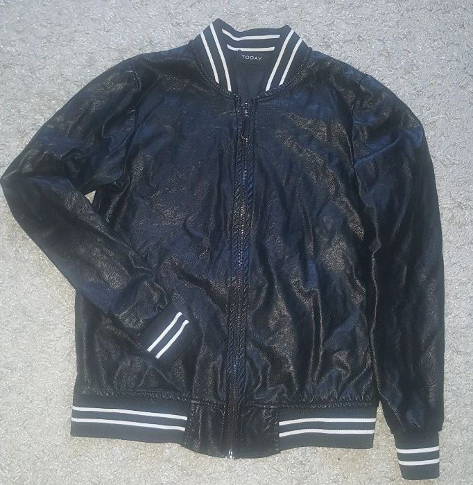 новая,фирменная,итальянская ветровка-куртка-бомбер унисекс бренда toda