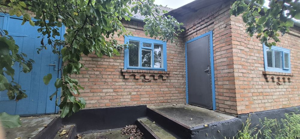 Продам будинок , земельний участок 22 с