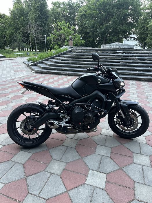 Yamaha mt-09 2018