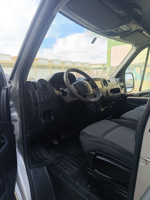 Renault Master L2H2
