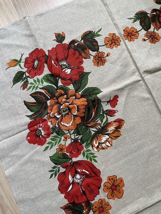 Obrus w kwiaty PRL 91,5x127 cm